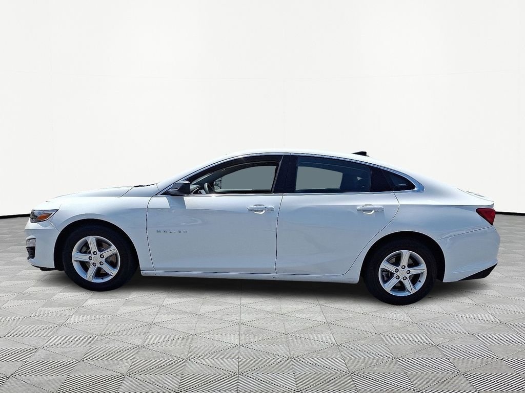 Used 2023 White Chevrolet LS image 4