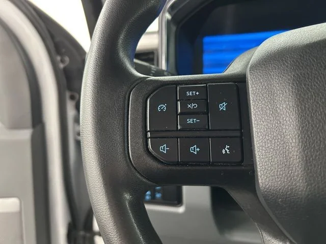Used 2023 White Ford XLT image 9