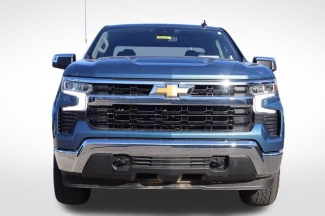 Used 2024 Blue Chevrolet LT image 4