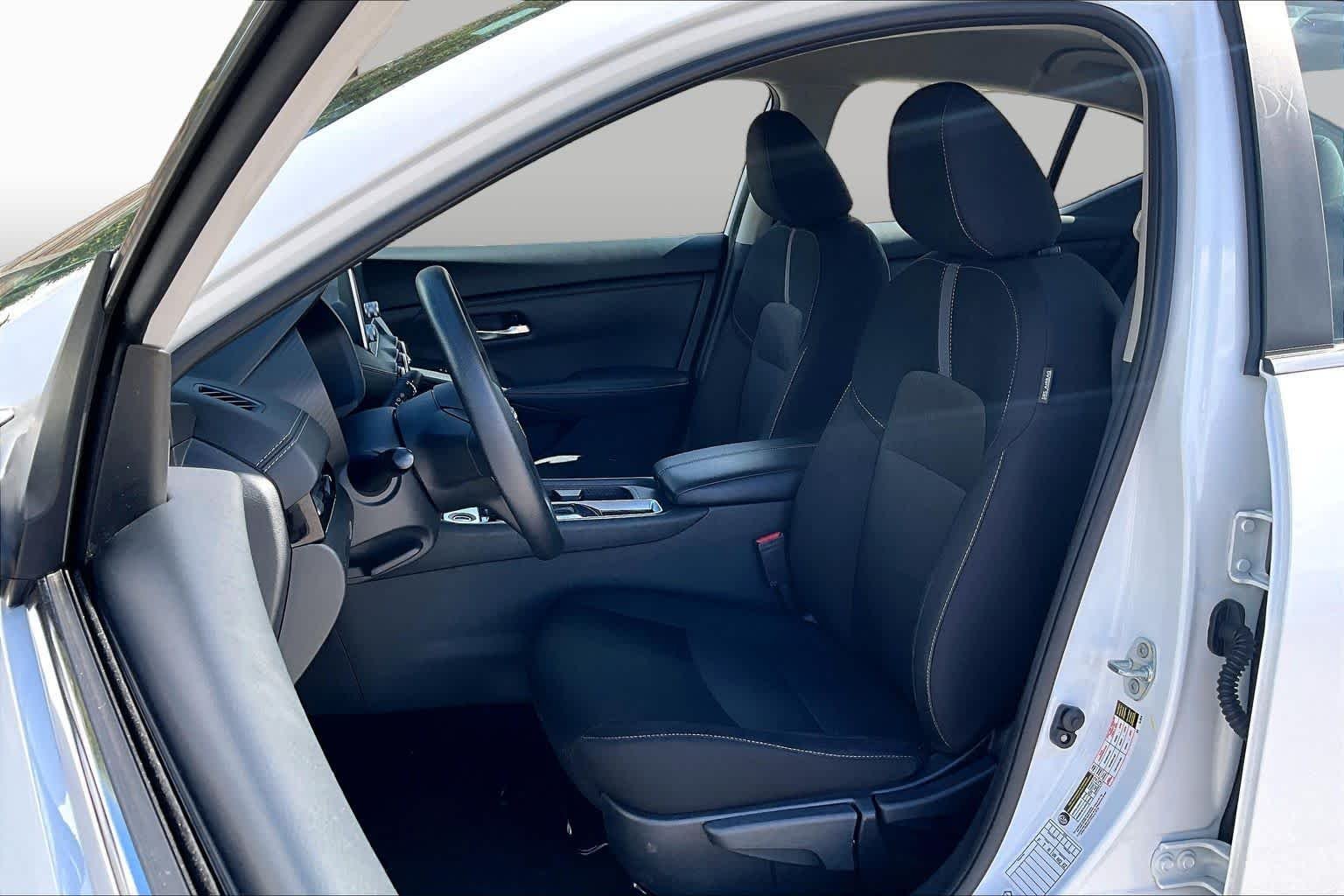 Used 2025 Fresh Powder Nissan SV image 8