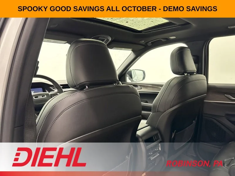 2026 Jeep Grand Cherokee Laredo - Photo 18