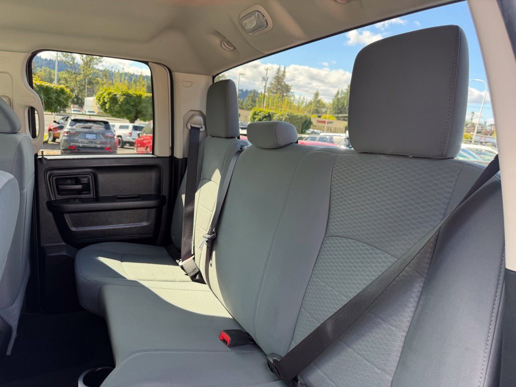 Used 2015 Silver Ram Tradesman image 29
