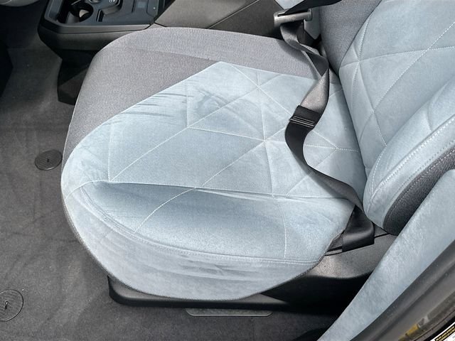 Certified Used 2023 Blue BMW xDrive50 image 20