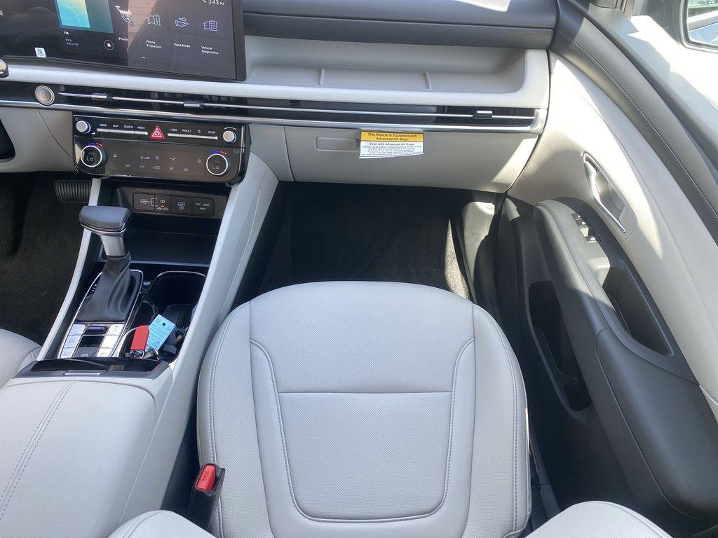 New 2026 Atlantis Blue Hyundai SEL Plus FWD image 16