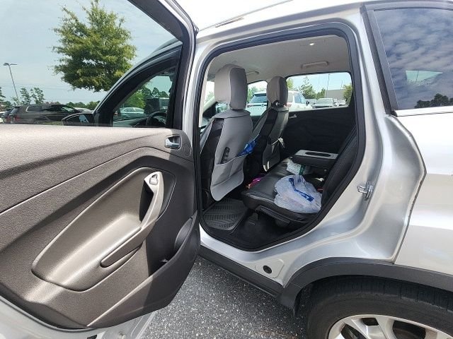 Used 2014 Silver Ford Titanium image 19