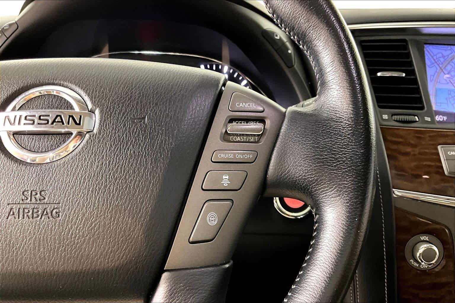 Used 2019 Pearl White Tricoat Nissan SL image 24