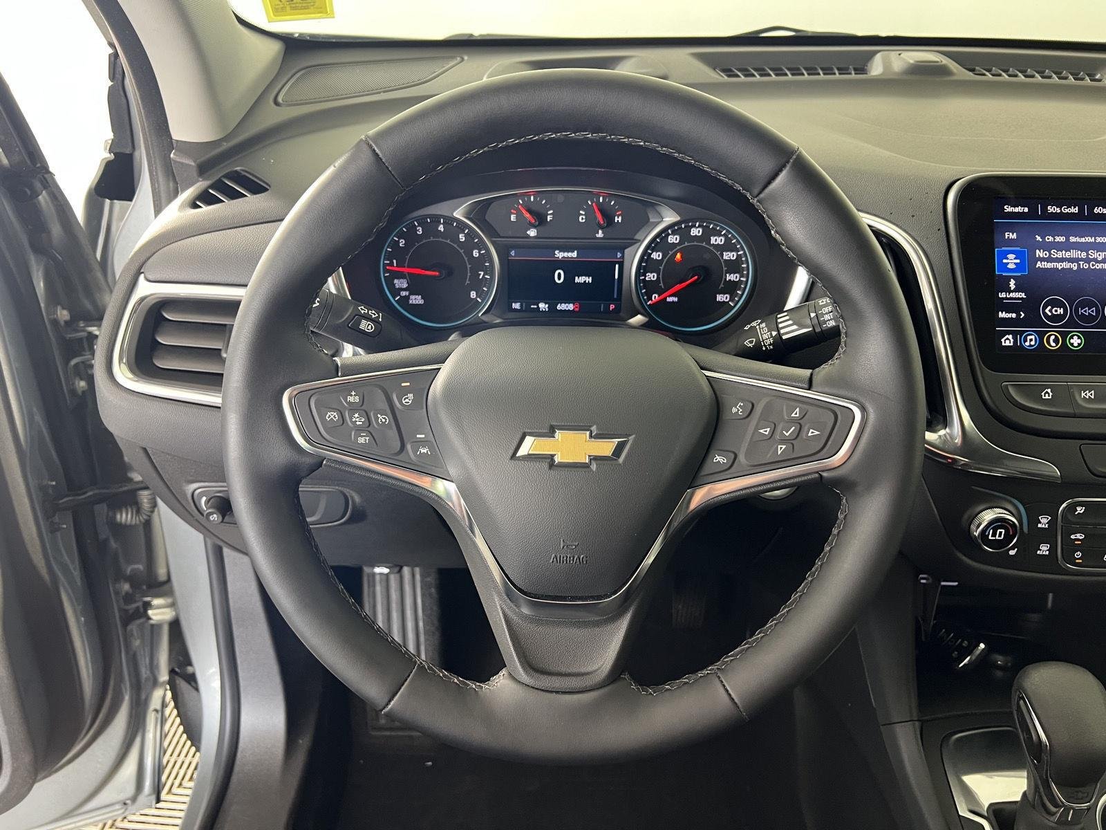 Used 2024  Chevrolet  image 7