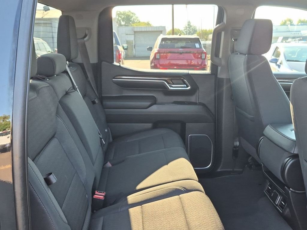 Certified Used 2023 Onyx Black GMC Elevation image 27