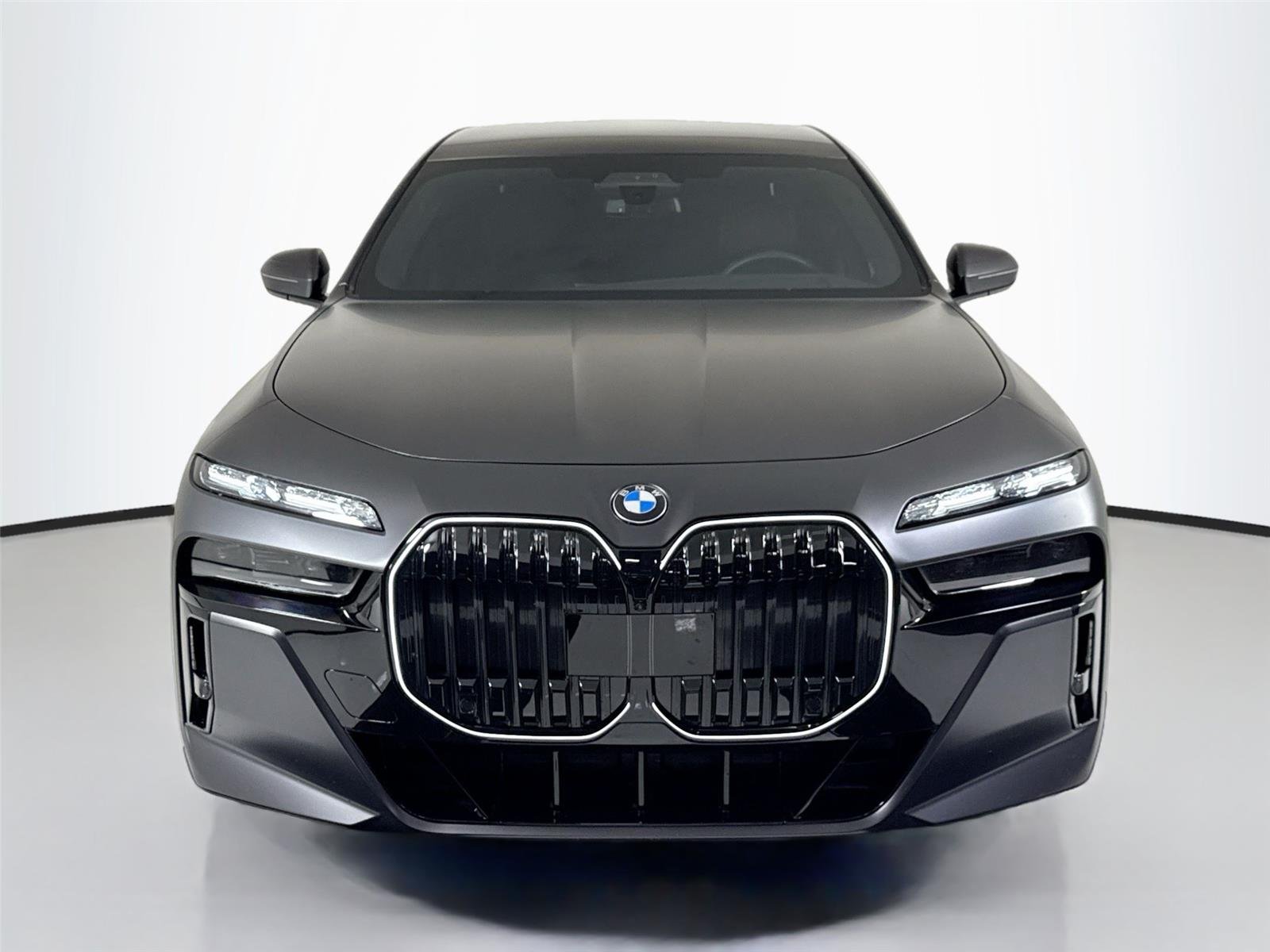 Used 2025 Frozen Deep Grey BMW 760i xDrive | Rear TV | Frozen Paint | B&W Sound System image 11