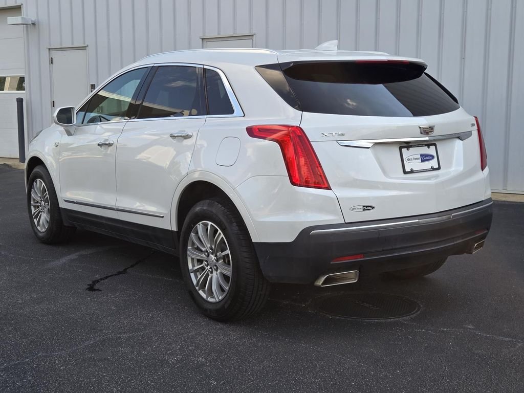 Used 2018 White Cadillac Luxury image 8