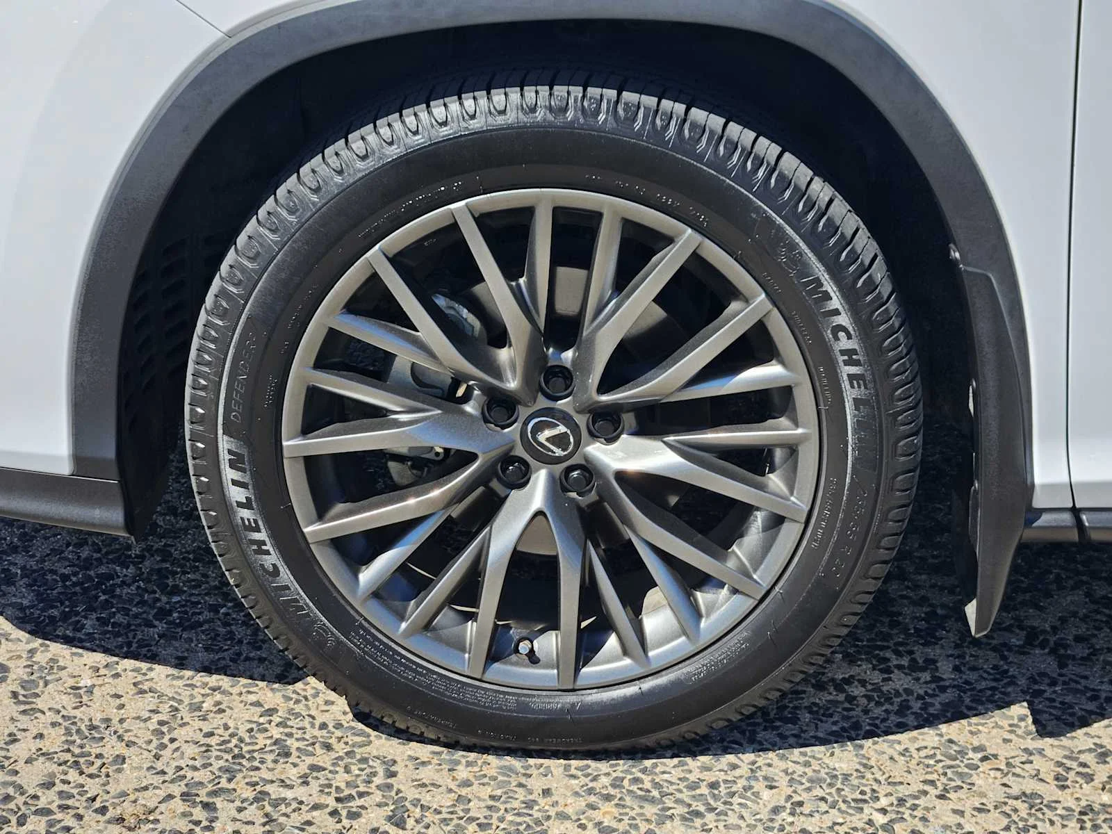 Certified Used 2022 ULTRA WHITE Lexus F SPORT Handling image 7