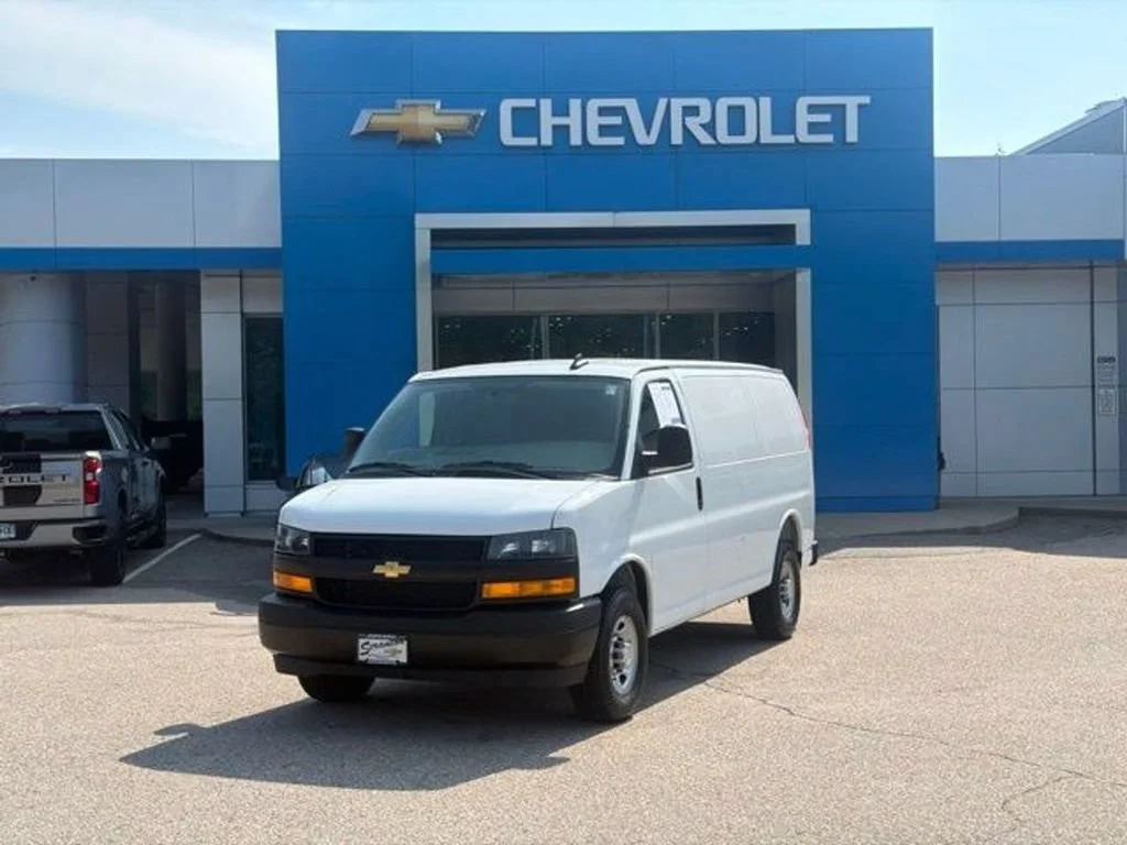 2025 Chevrolet Express Cargo Work Van - Photo 24