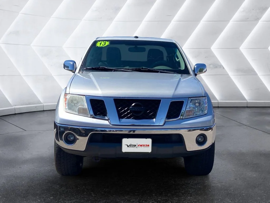 Used 2013 Silver Nissan SL image 2