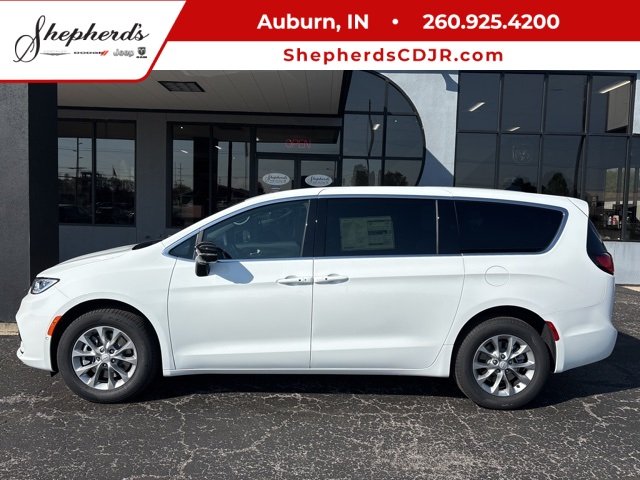 2026 Chrysler Pacifica