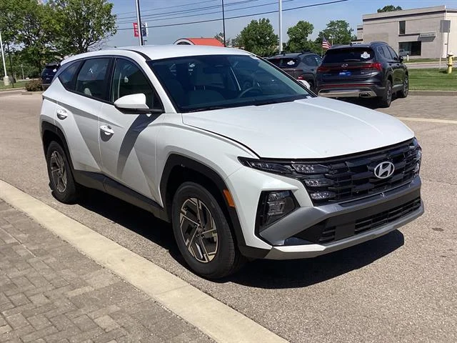 New 2026 Atlantis Blue Hyundai SE image 3