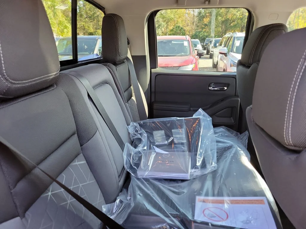 2026 Nissan Frontier SV - Photo 27