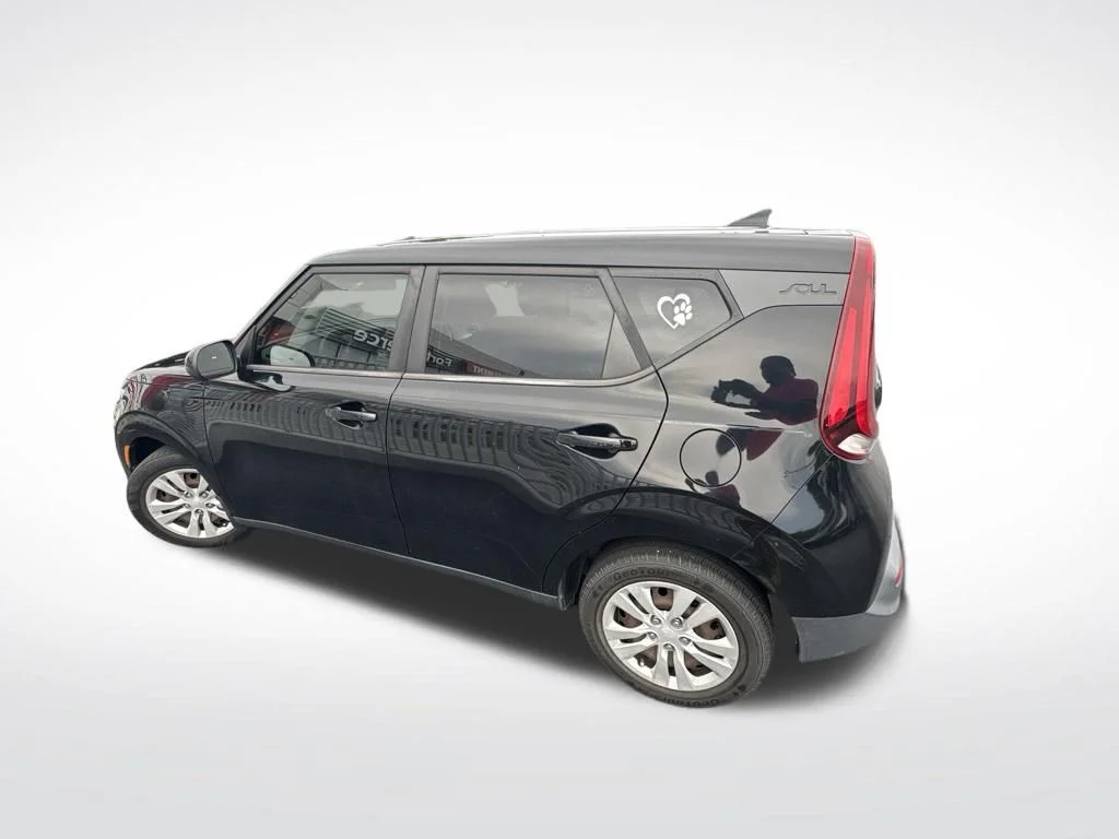 Used 2020 Black Kia LX image 14