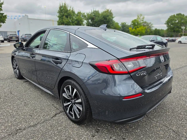 Certified Used 2024 Meteorite Gray Metallic Honda 1.5T EX-L image 4