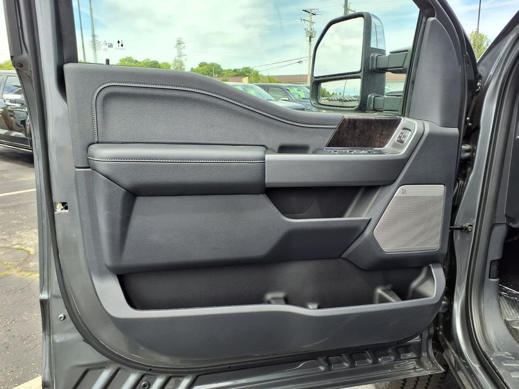 New 2026 Gray Ford Lariat image 9