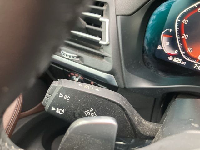 Used 2023 Gray BMW xDrive30i image 19