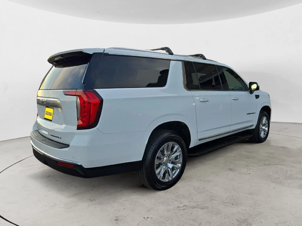 Used 2024 Summit White GMC Denali image 8