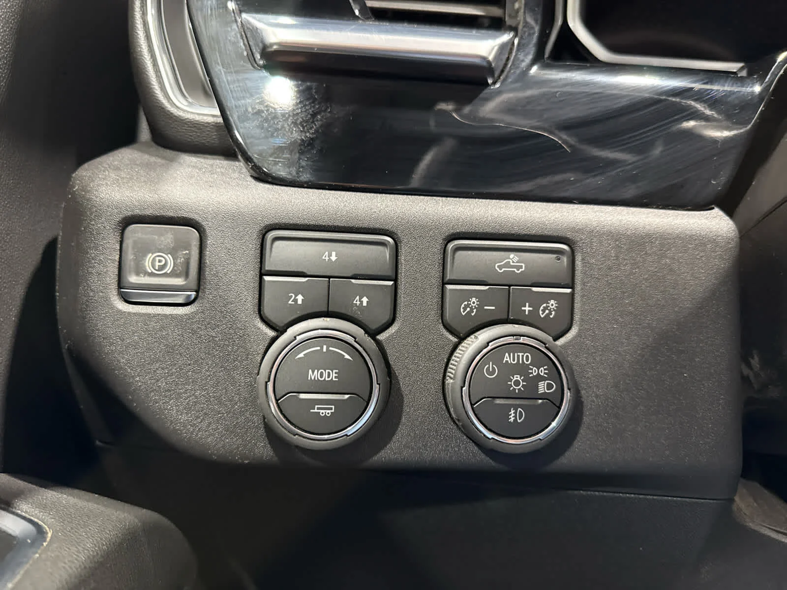 Used 2026 Black Chevrolet LT image 23