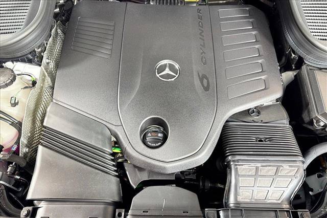 New 2026 MANUFAKTUR Moonlight White Metallic Mercedes-Benz GLE 450 image 58