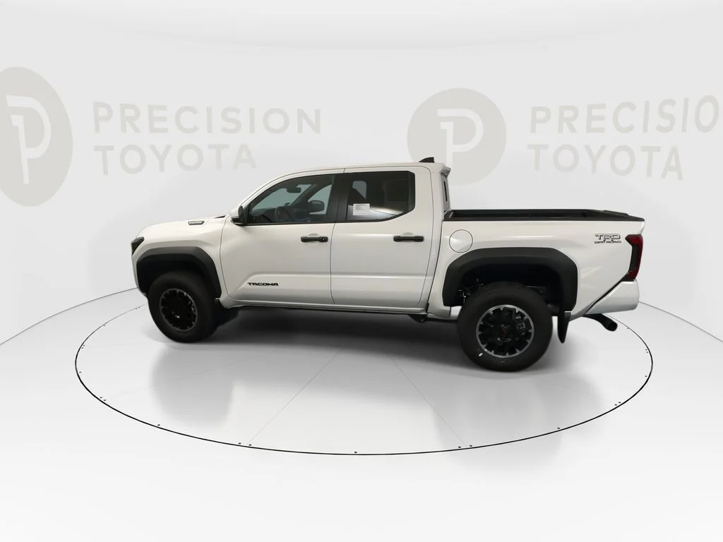 2026 Toyota Tacoma TRD Off Road - Photo 12
