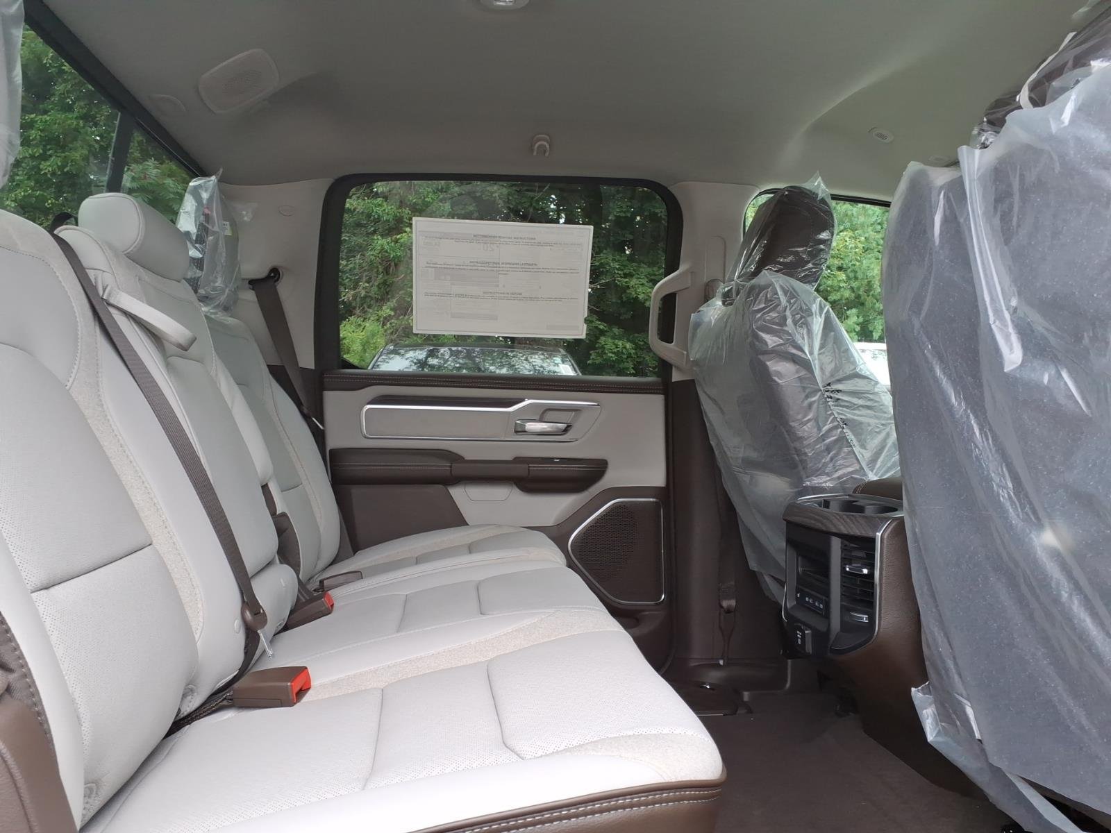 New 2026 Bright White Clear-Coat Exterior Paint RAM Laramie image 6