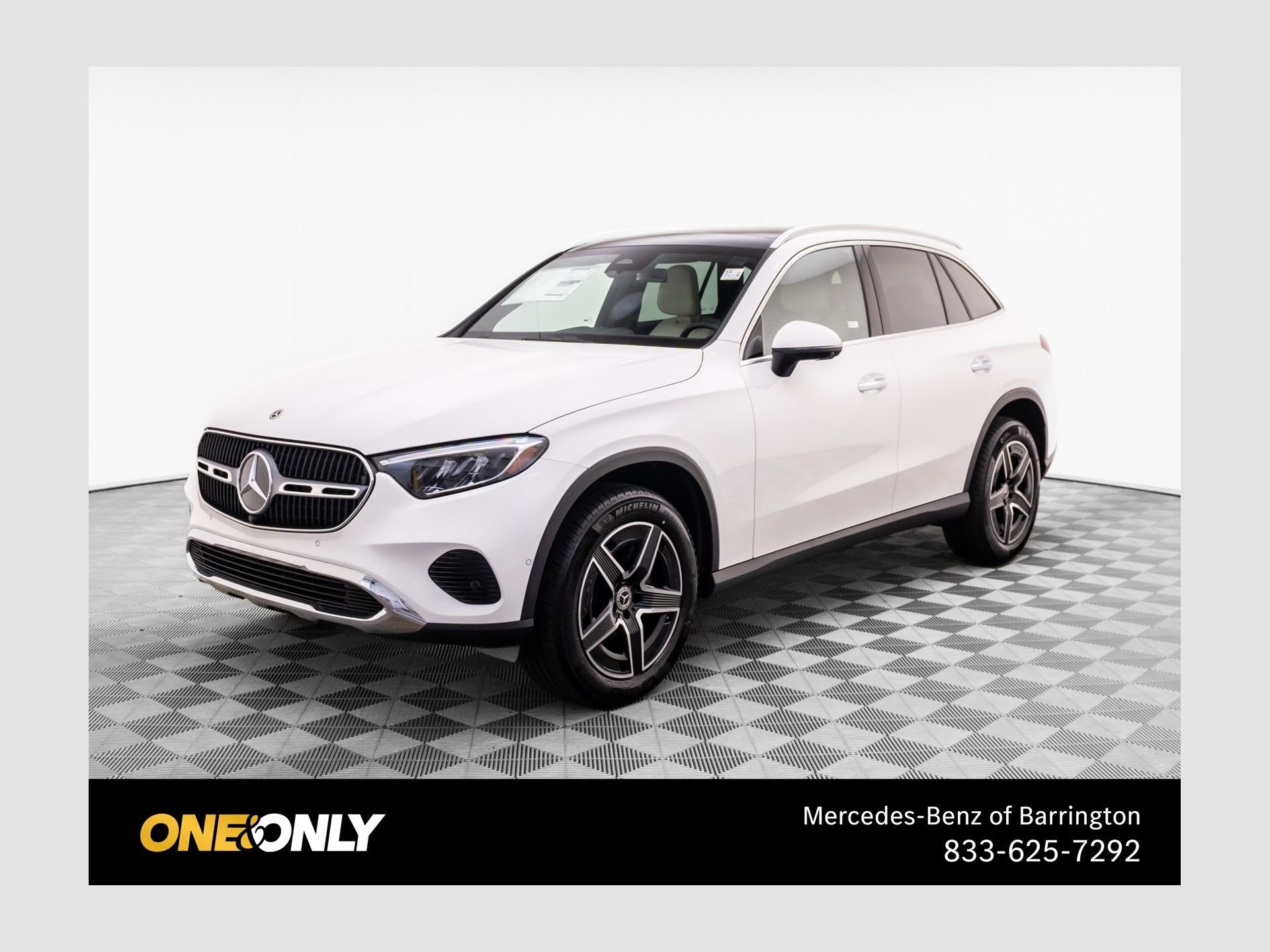 New 2026 White Mercedes-Benz GLC 300 image 1