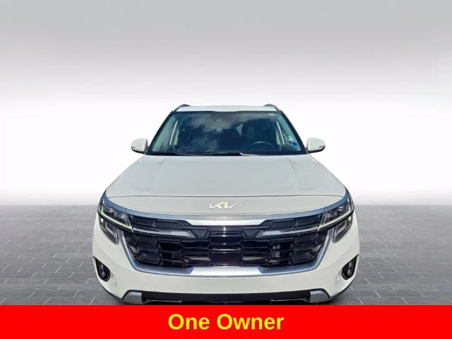 Used 2024 White Kia SX image 2