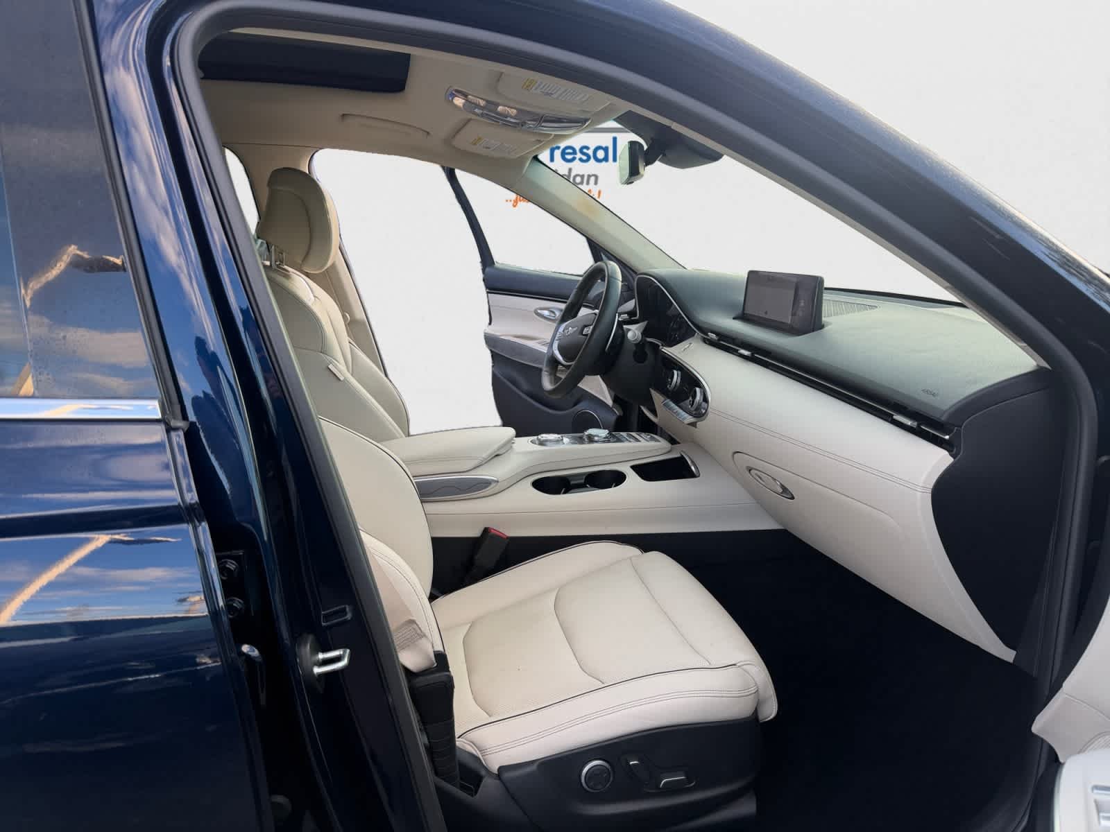 Used 2022 Adriatic Blue Genesis 2.5T image 19