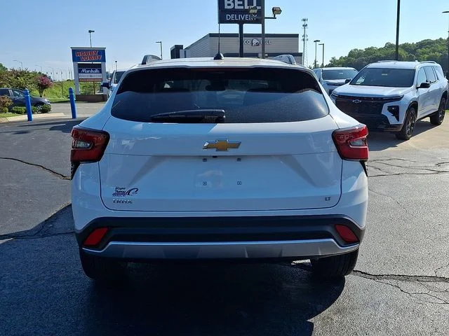 New 2026 White Chevrolet LT image 5