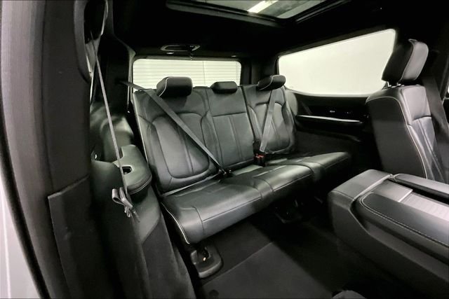 2024 Jeep Grand Wagoneer Series II - Photo 33