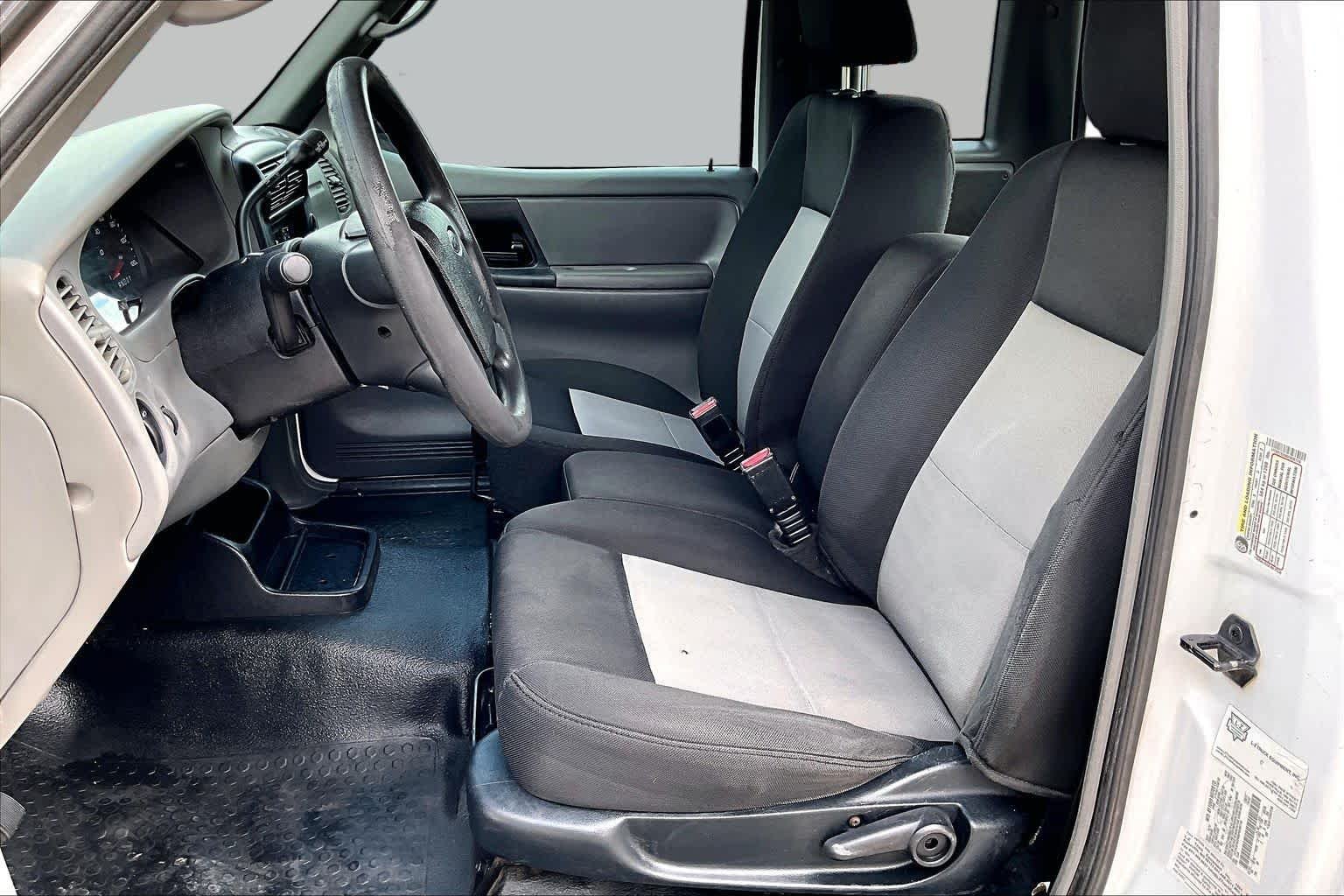 Used 2011 Oxford White Ford XL image 9
