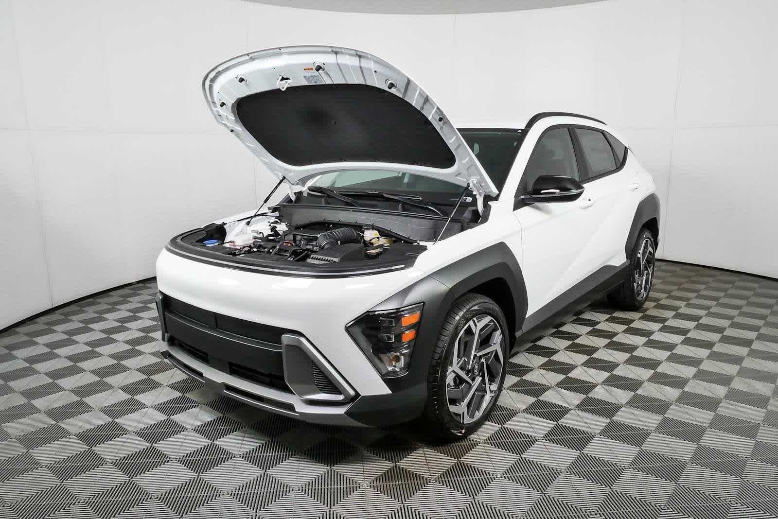 New 2026 Atlas White Hyundai SEL Premium FWD image 8