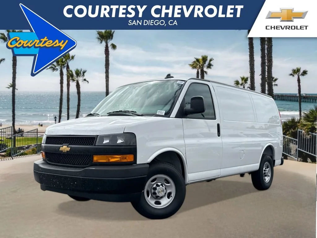 2026 Chevrolet Express 2500 Work Van HD's photo