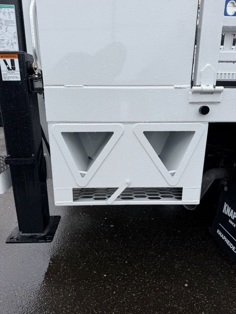 New 2025 White Ford XL image 7