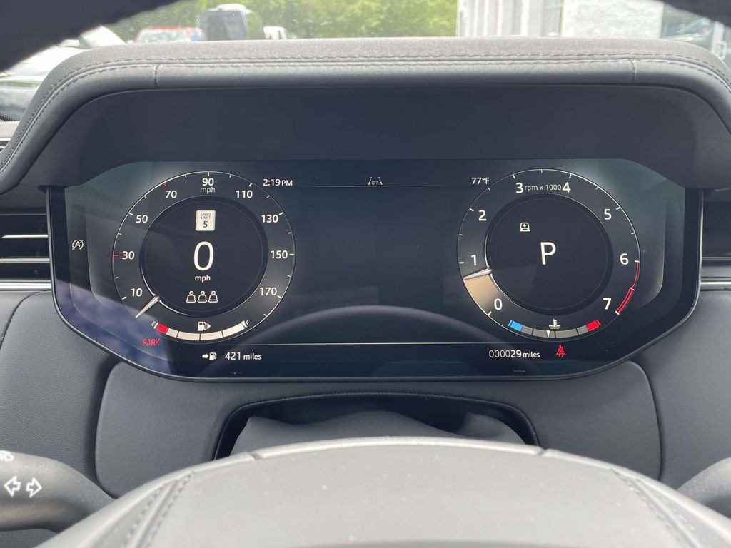 New 2026 Fuji White Land Rover SE image 39