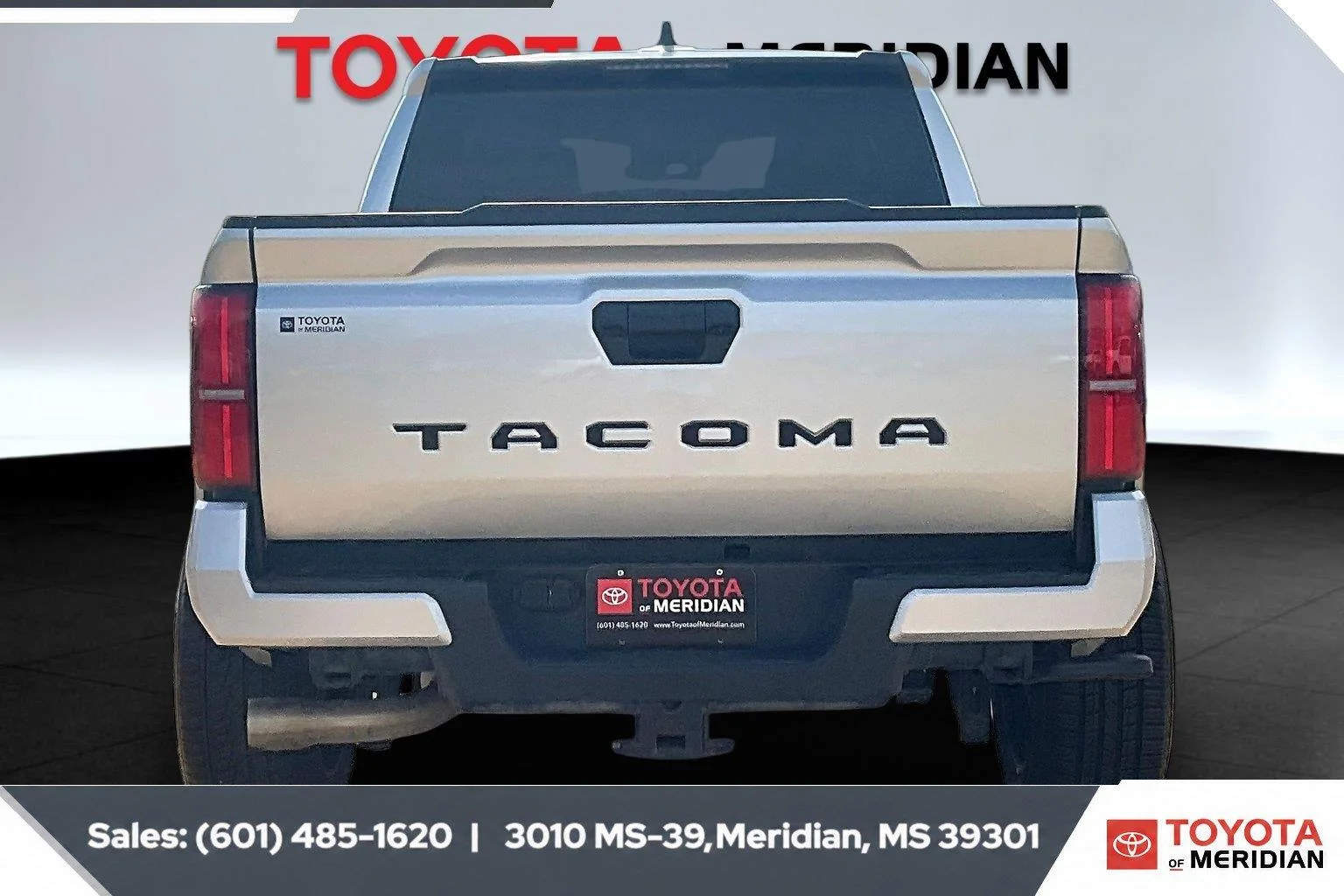 Used 2025 Celestial Silver Metallic Toyota SR5 image 4