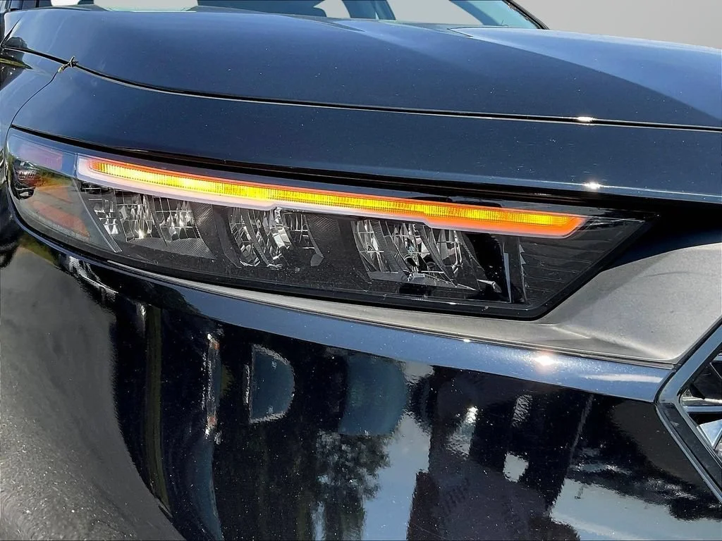 2025 Honda Accord SE - Photo 65