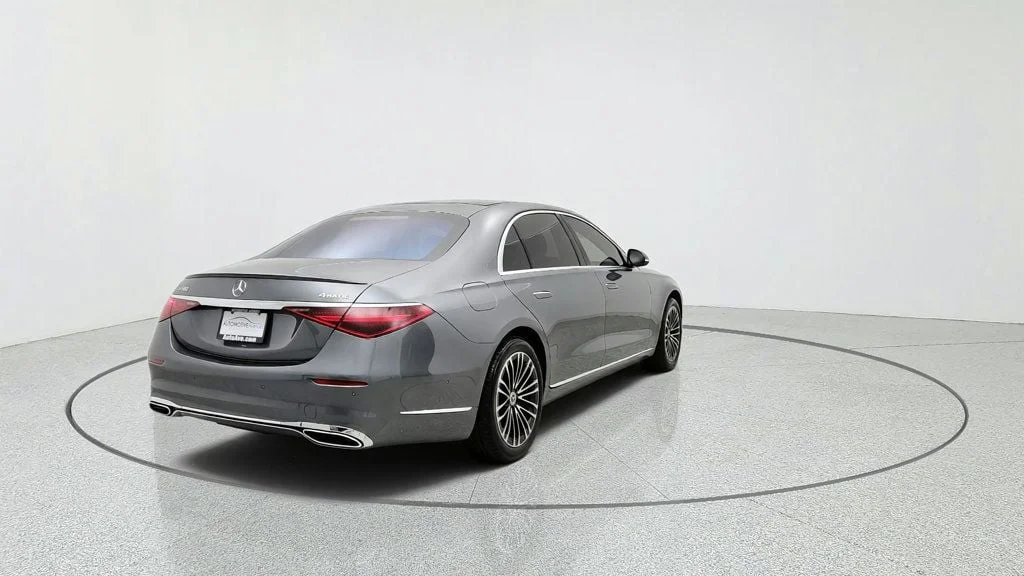 Used 2024 Selenite Grey Mercedes-Benz S 580 4MATIC® Sedan image 5