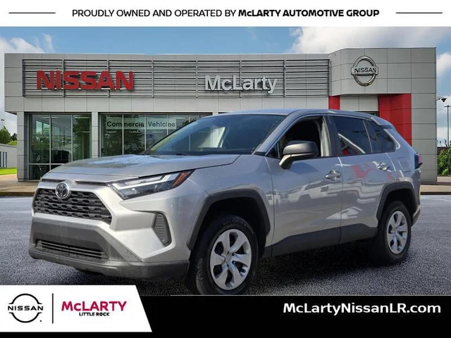 2023 TOYOTA RAV4 LE FWD