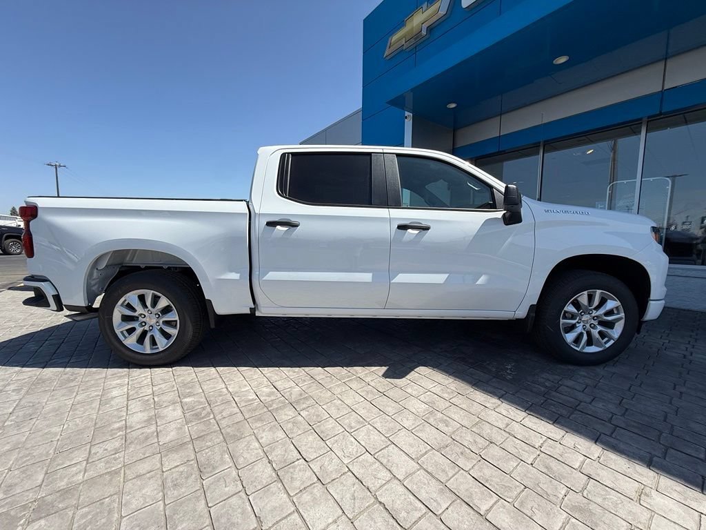 2026 Chevrolet Silverado 1500 Custom - Photo 13