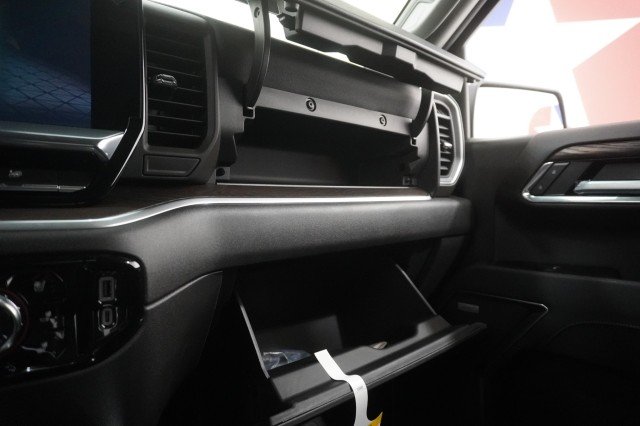 2026 GMC Sierra 1500 SLT - Photo 40