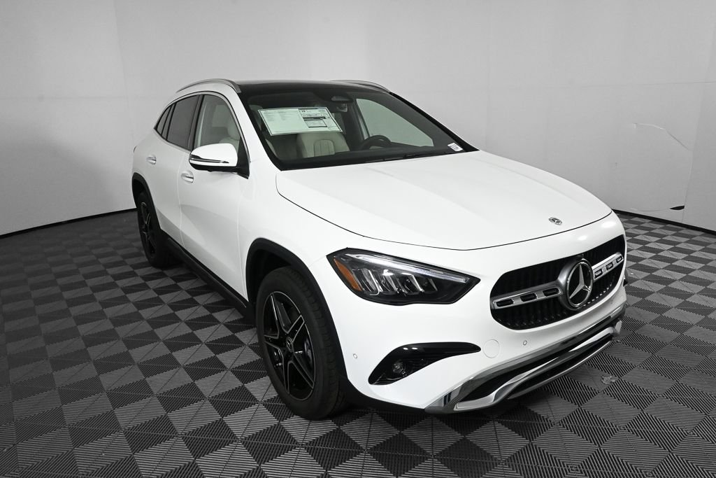 New 2026 Polar White Mercedes-Benz GLA 250 image 25