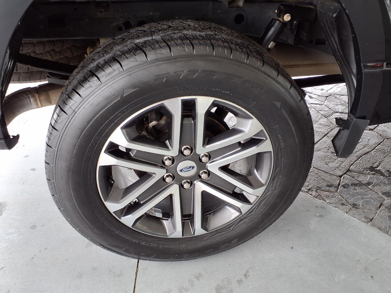 Used 2023 Agate Black Metallic Ford XL image 11