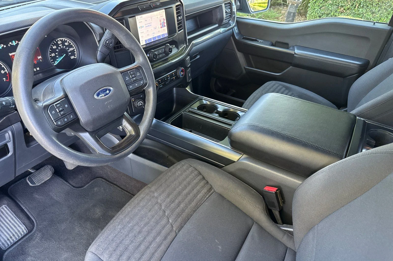 Used 2023 Blue Ford XL image 7