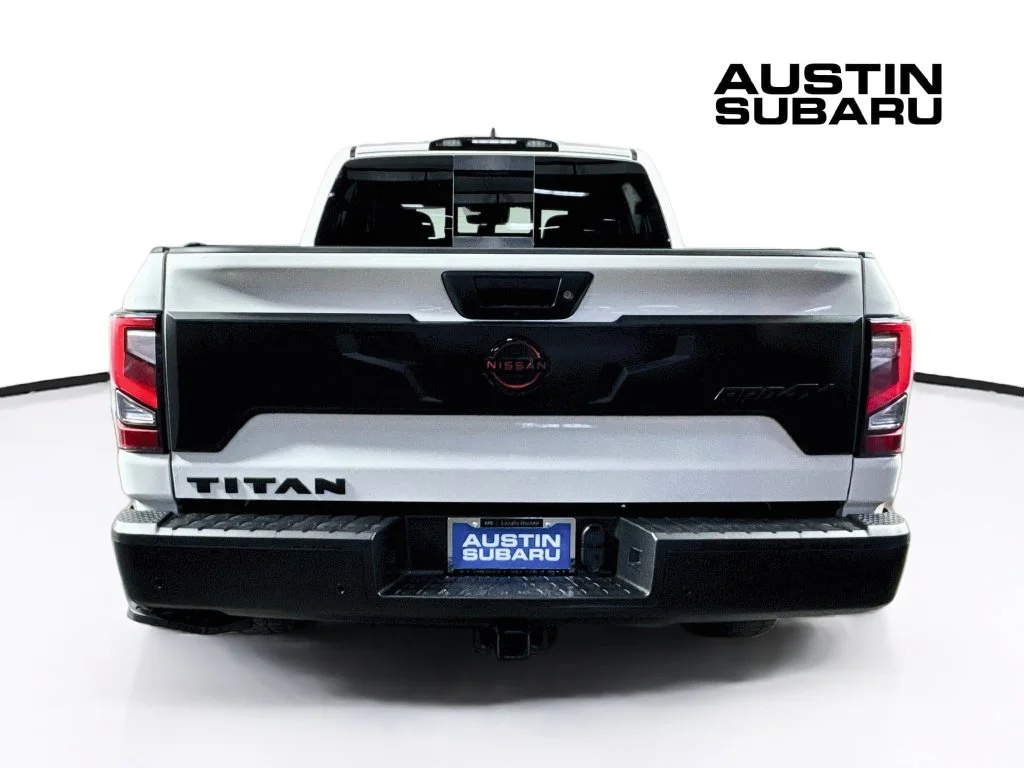 Used 2024 White Nissan PRO-4X image 6