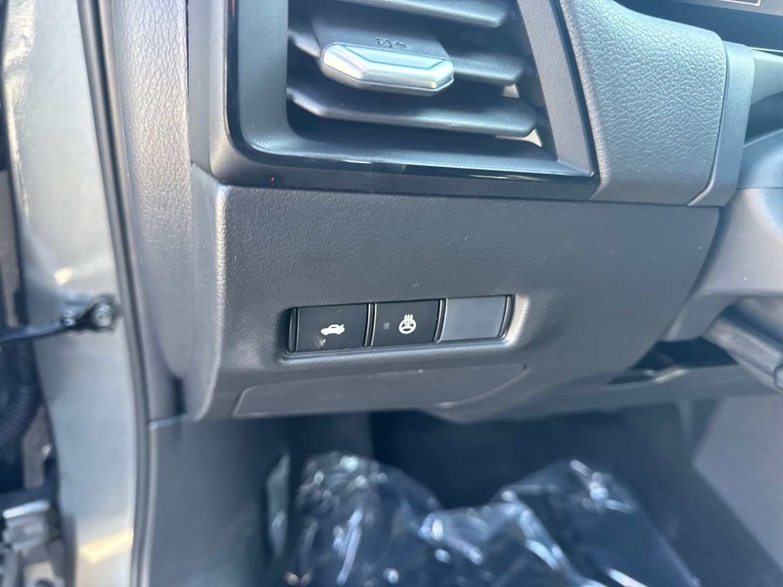 New 2026 Nissan Sentra SV 4D Sedan